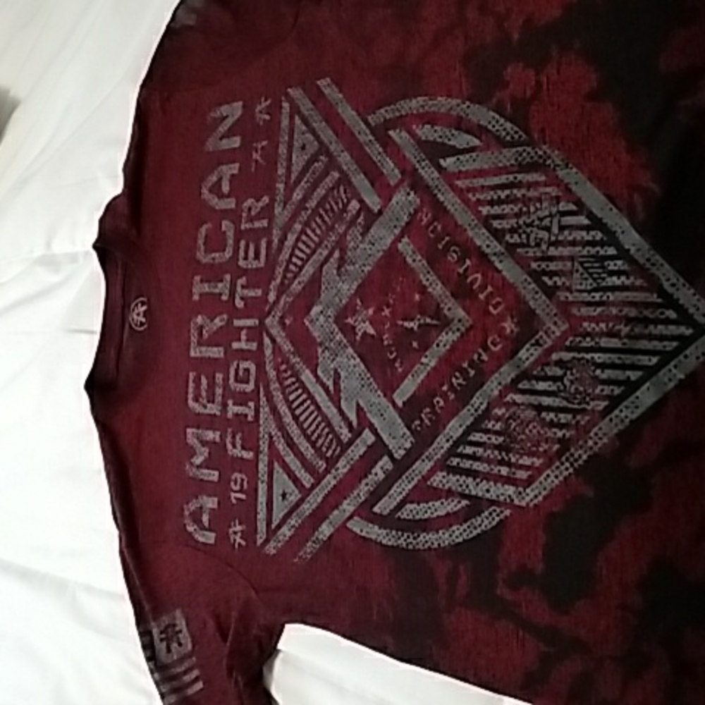 American Fighter graphic tshirt